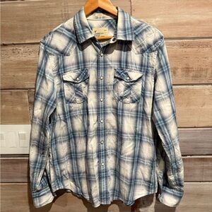 American Eagle Outfitters Vintage Fit Pearl Snap Plaid Shirt